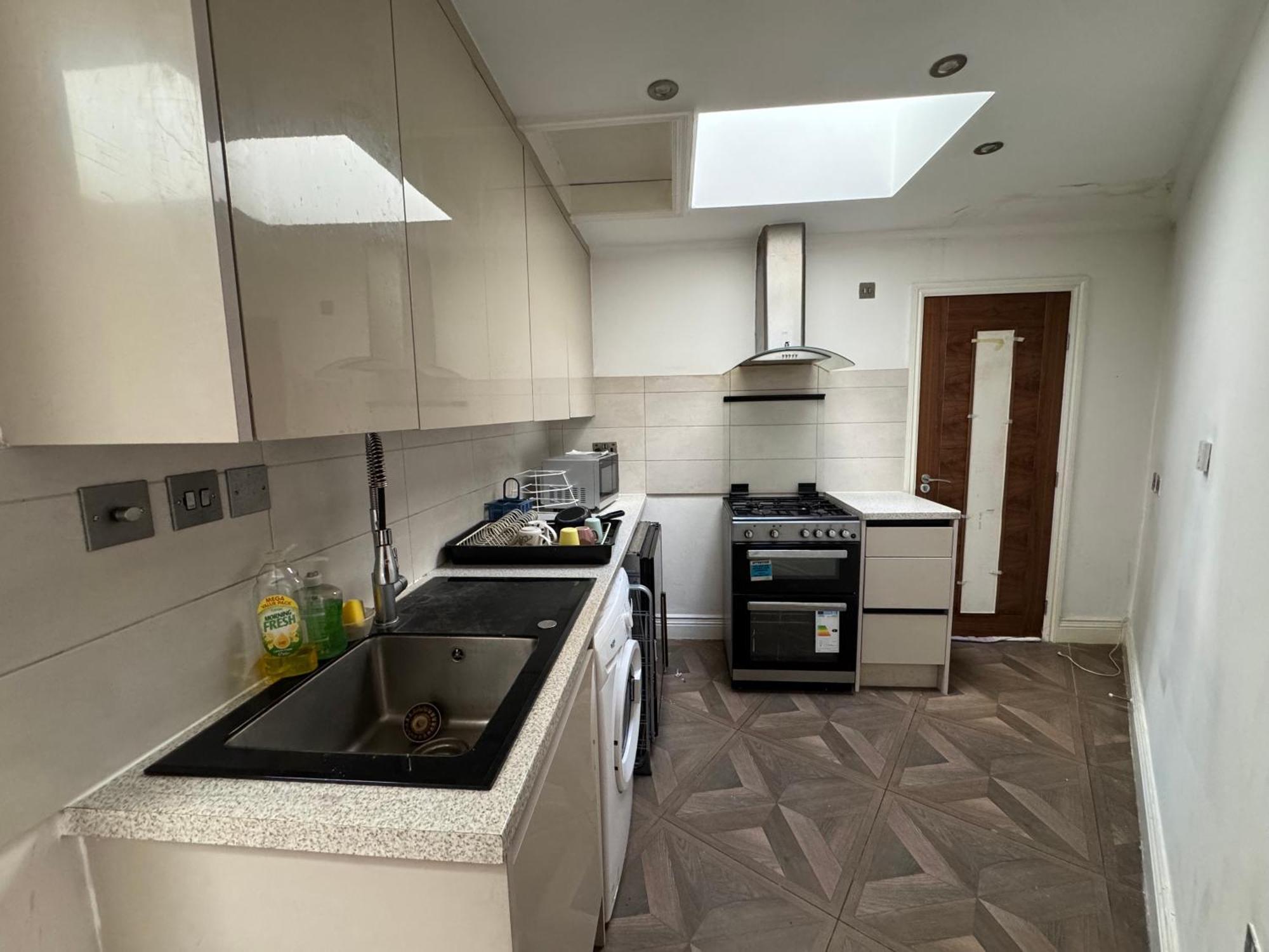 43 Lawn Avenue Yiewsley